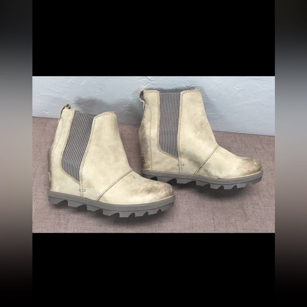 Sorel Joan of Arctic Wedge II Chelsea Women's Booties Brown Leather Size 7.5